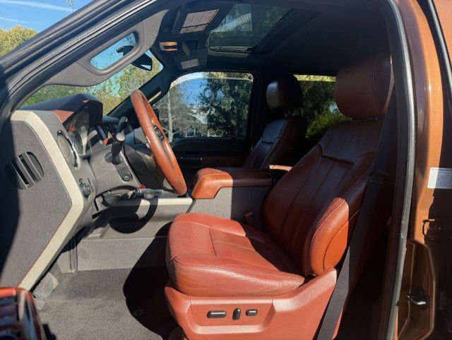 Used 2012 Ford F350 King Ranch w/ King Ranch w/Chrome Pkg image 25