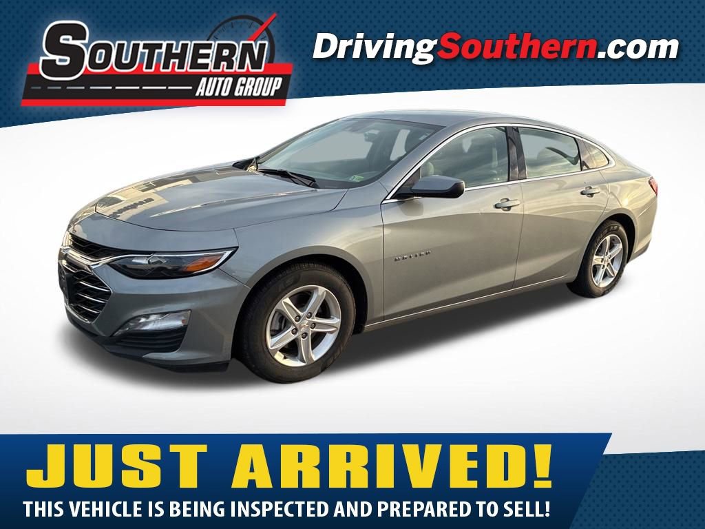 Used 2024 Chevrolet Malibu LT FWD image 1
