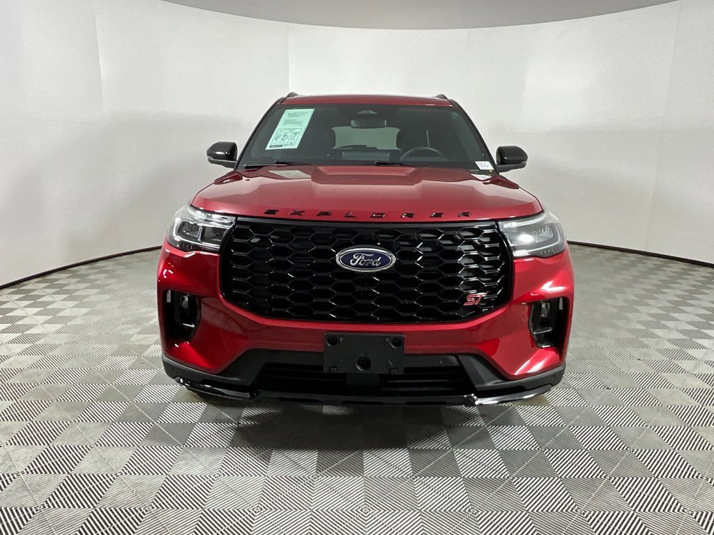 Used 2025 Ford Explorer ST image 7