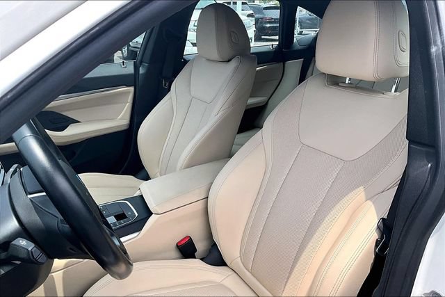 Used 2023 BMW i4 eDrive35 RWD image 27