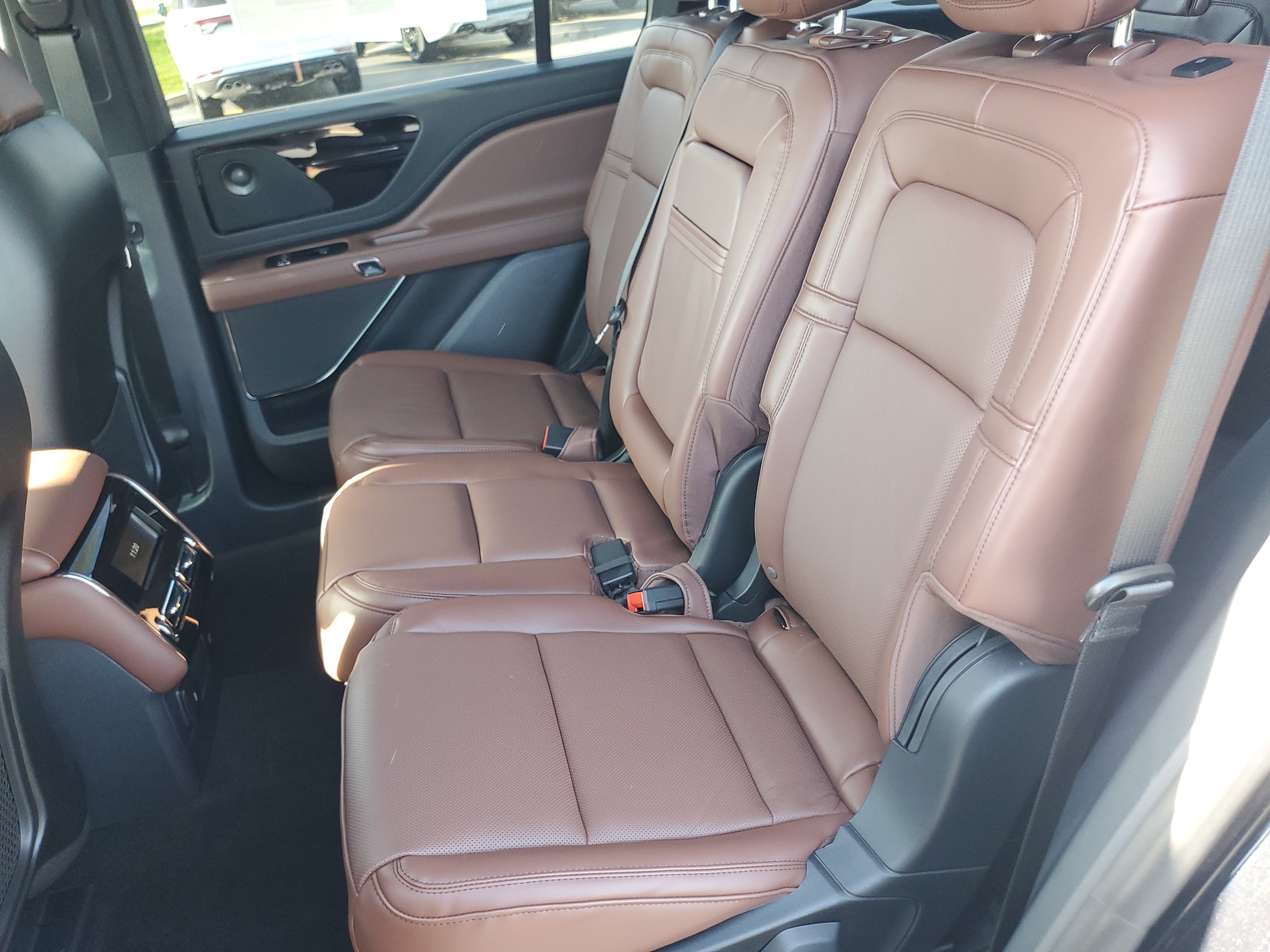 New 2027 Lincoln Aviator Reserve AWD/4WD image 27