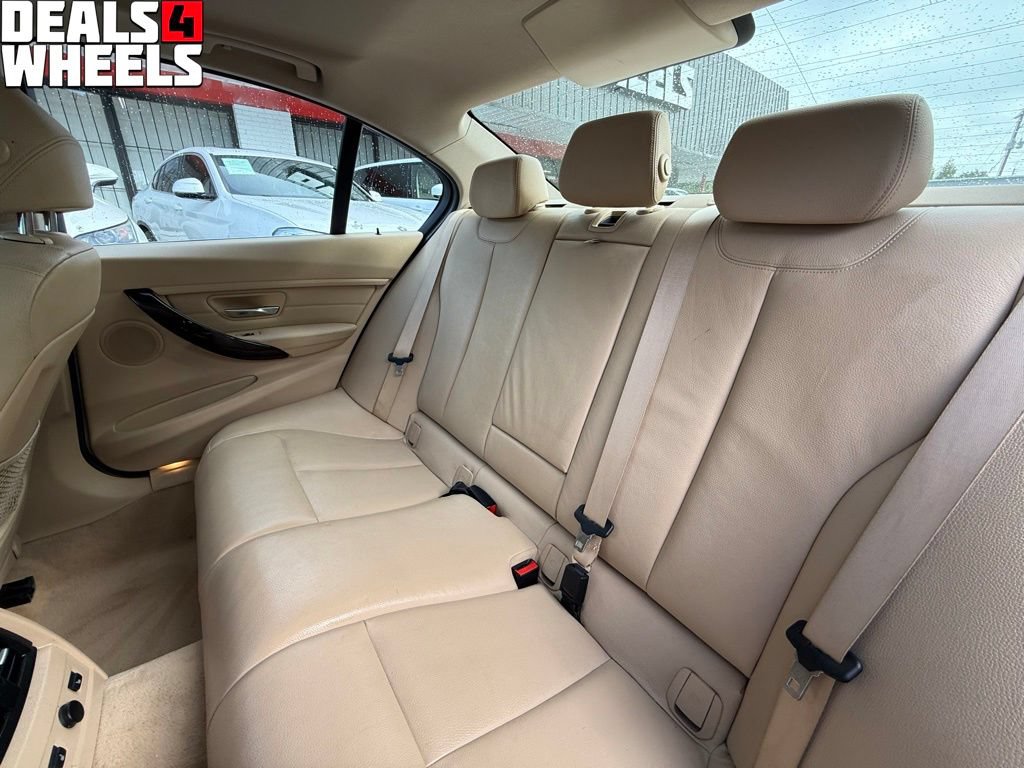 Used 2015 BMW 335i xDrive Sedan AWD/4WD image 31
