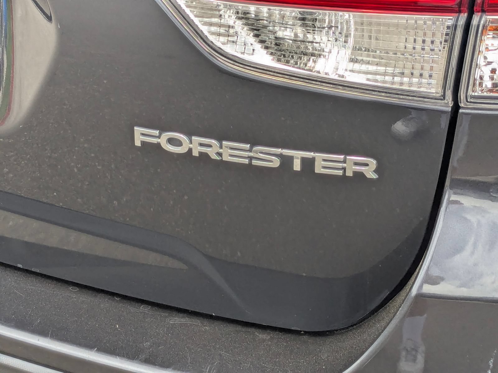 Used 2019 Subaru Forester Limited AWD/4WD image 23