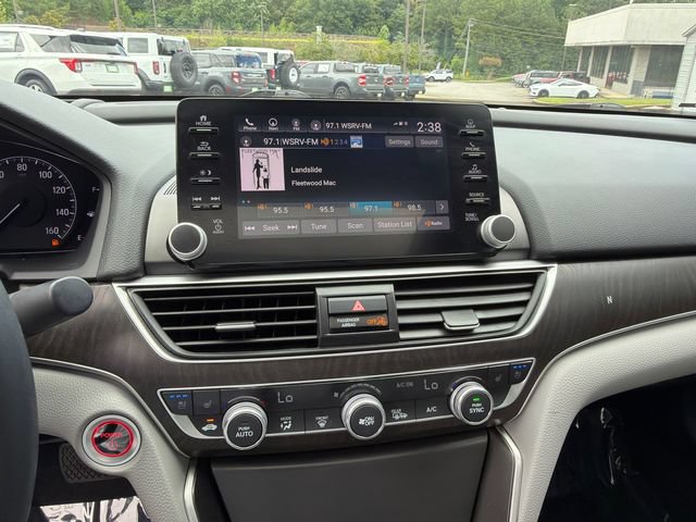 Used 2019 Honda Accord Touring image 28