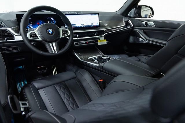New 2026 BMW X7 M60i image 22