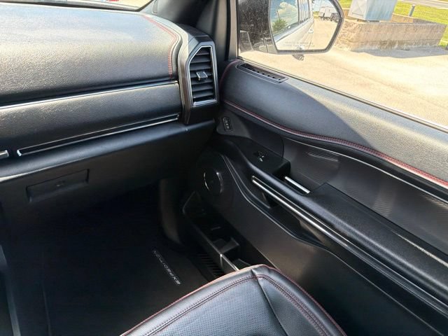 Used 2021 Ford Expedition Limited RWD image 23
