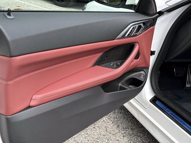 Used 2026 BMW 430i Coupe w/ M Sport Package RWD image 11