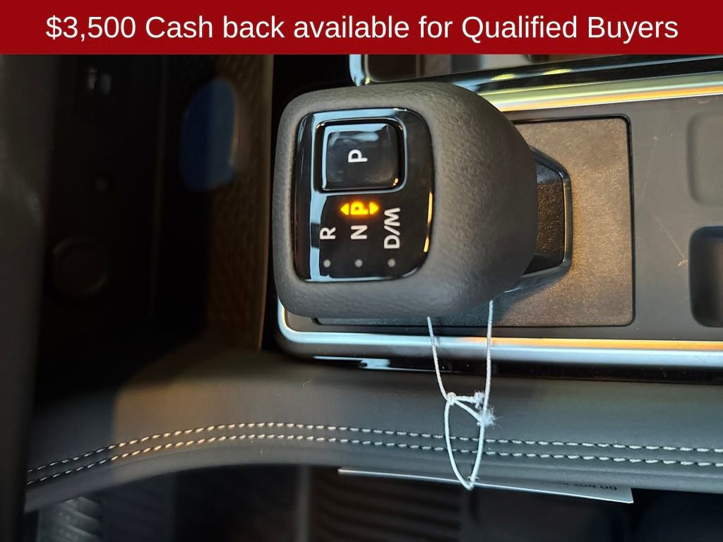 New 2026 Nissan Pathfinder Platinum AWD/4WD image 25