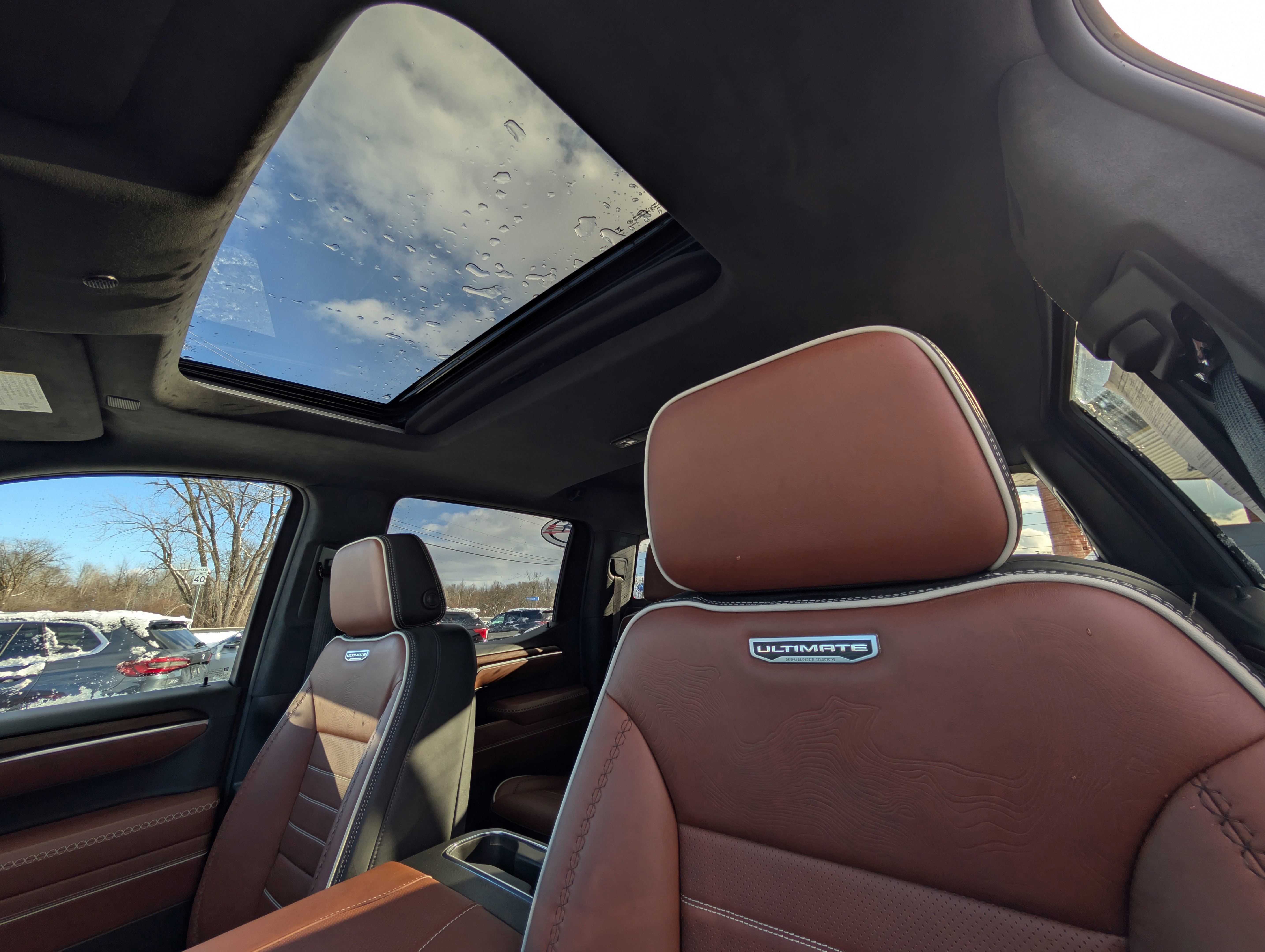 Used 2025 GMC Sierra 1500 Denali Ultimate image 6