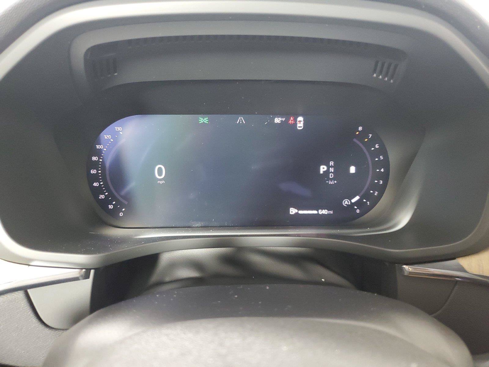 New 2027 Volvo XC60 B5 Plus AWD/4WD image 27
