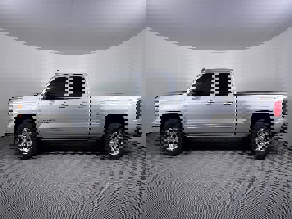 Used 2015 Chevrolet Silverado 1500 LT w/ All Star Edition image 13