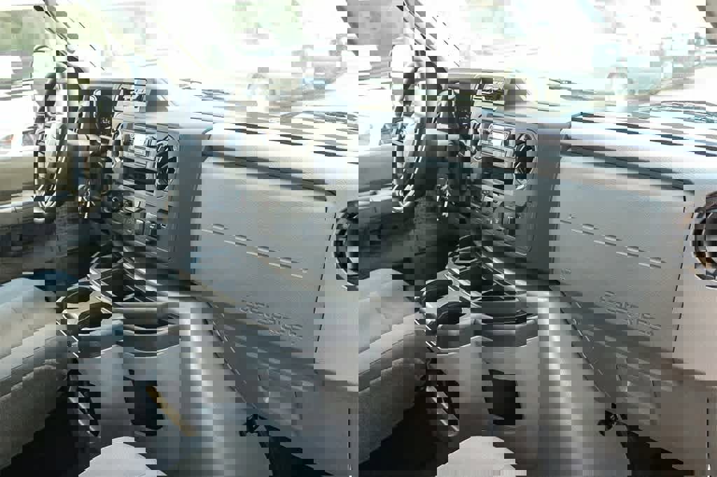 New 2026 Ford E-350 and Econoline 350 Super Duty w/ Power Equipment Group image 19