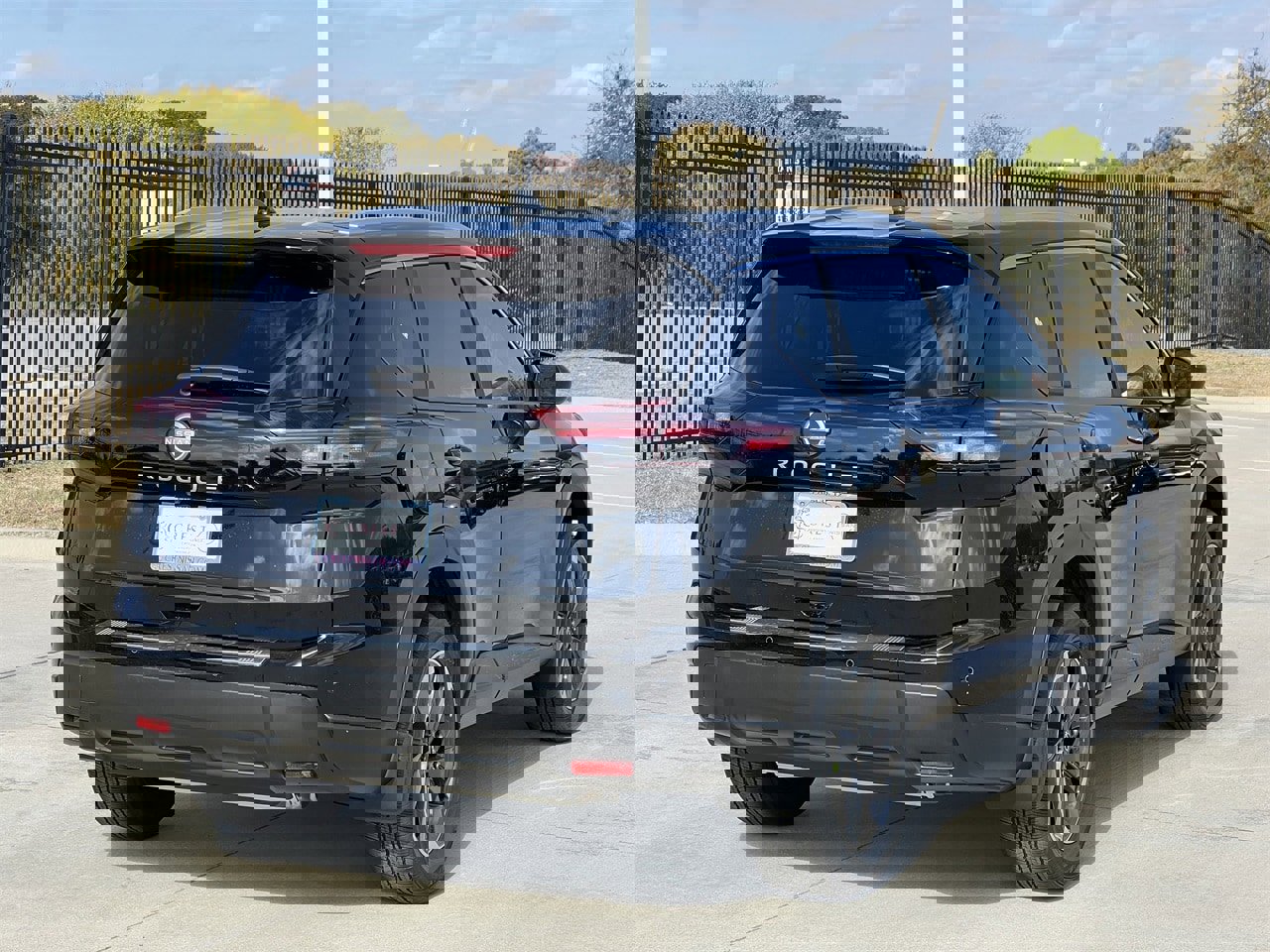 New 2026 Nissan Rogue SV image 4