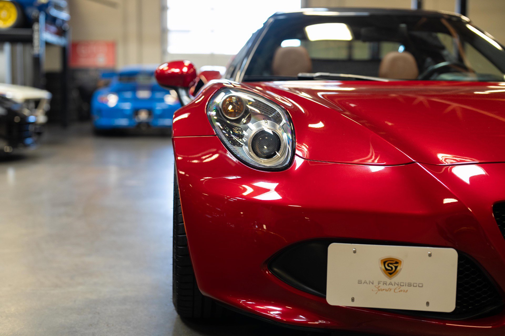 Used 2018 Alfa Romeo 4C Spider w/ Convenience Group - Spider image 15