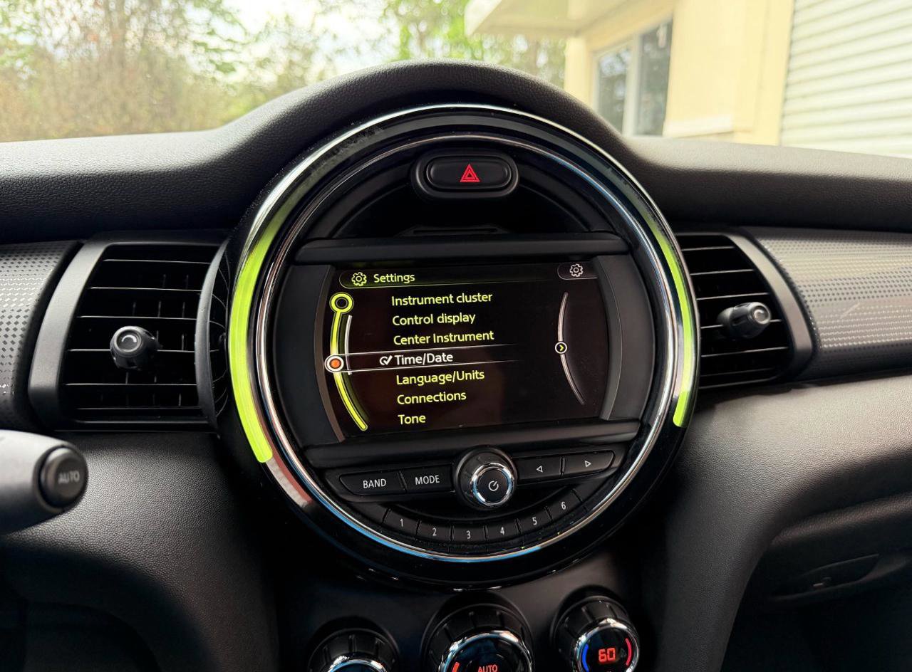 Used 2017 MINI Cooper Convertible image 11