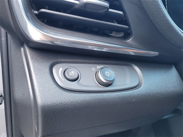 Used 2024 Buick Envista Preferred w/ Convenience I Package image 18