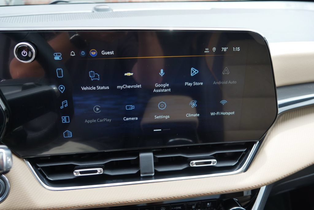 New 2027 Chevrolet Equinox ACTIV w/ Safety and Technology Package AWD/4WD image 31