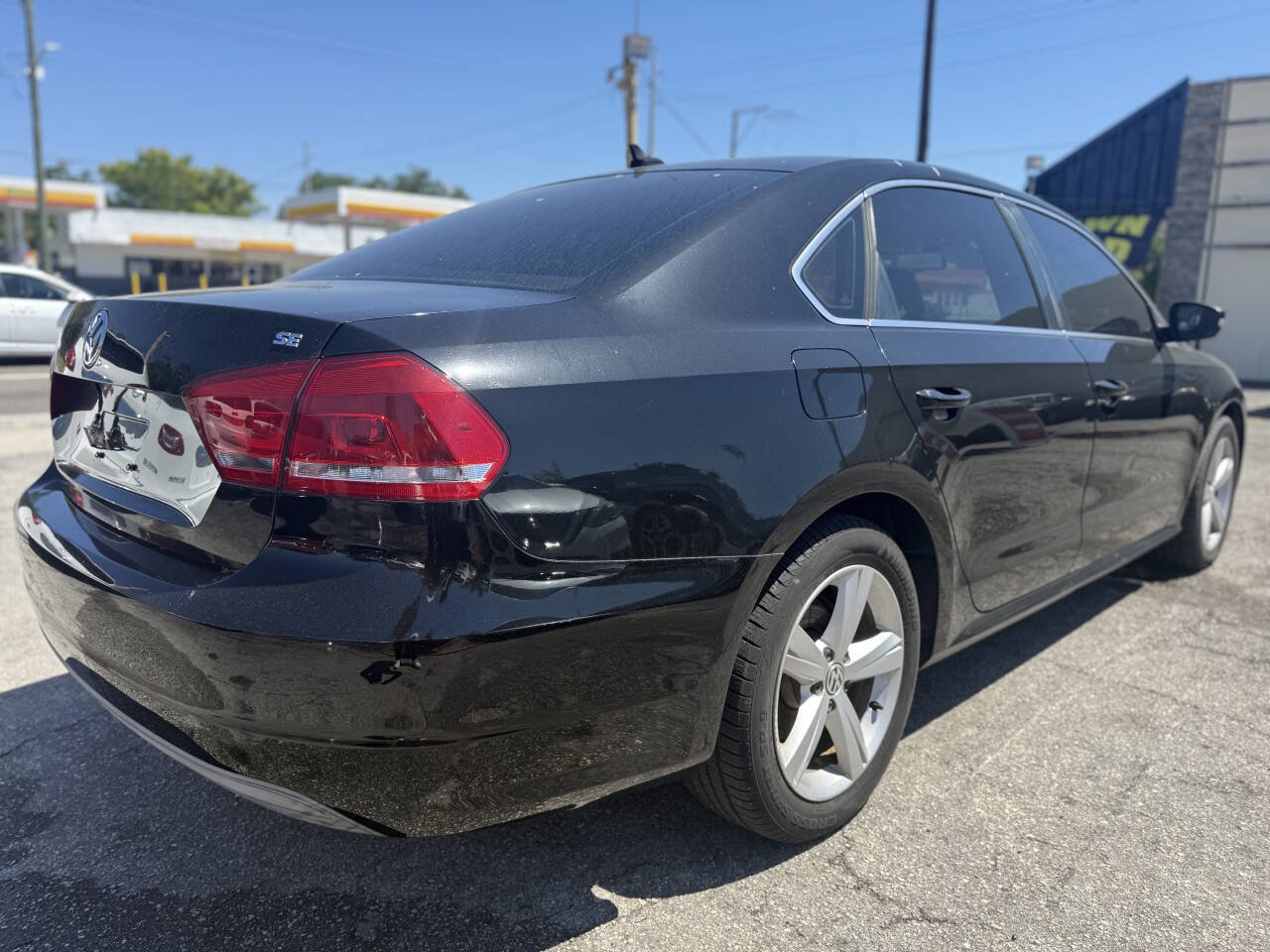 Used 2013 Volkswagen Passat 2.5 SE FWD image 8