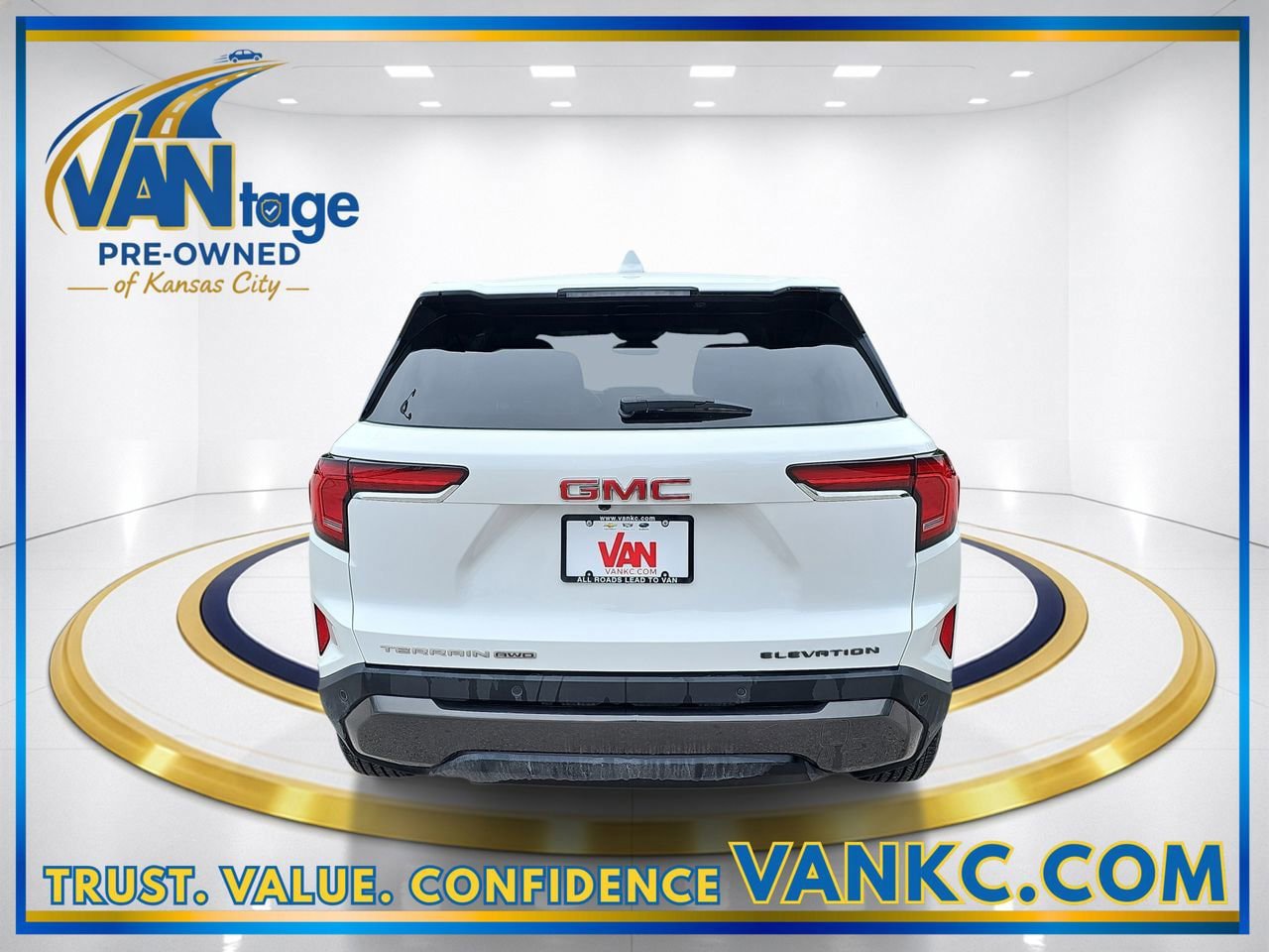 Used 2025 GMC Terrain Elevation AWD/4WD image 7