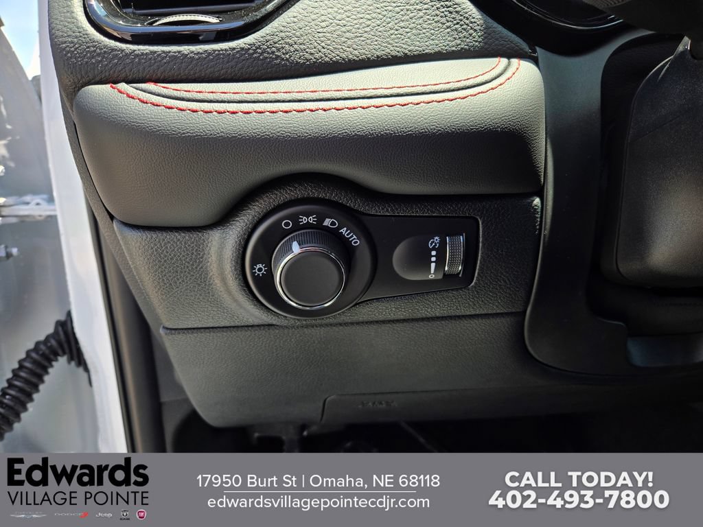 New 2025 Dodge Durango GT w/ Blacktop Package AWD/4WD image 11