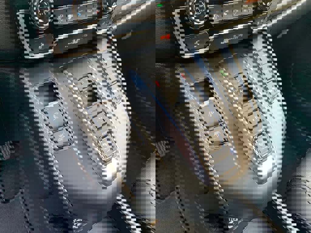 Used 2020 Honda CR-V EX-L image 26