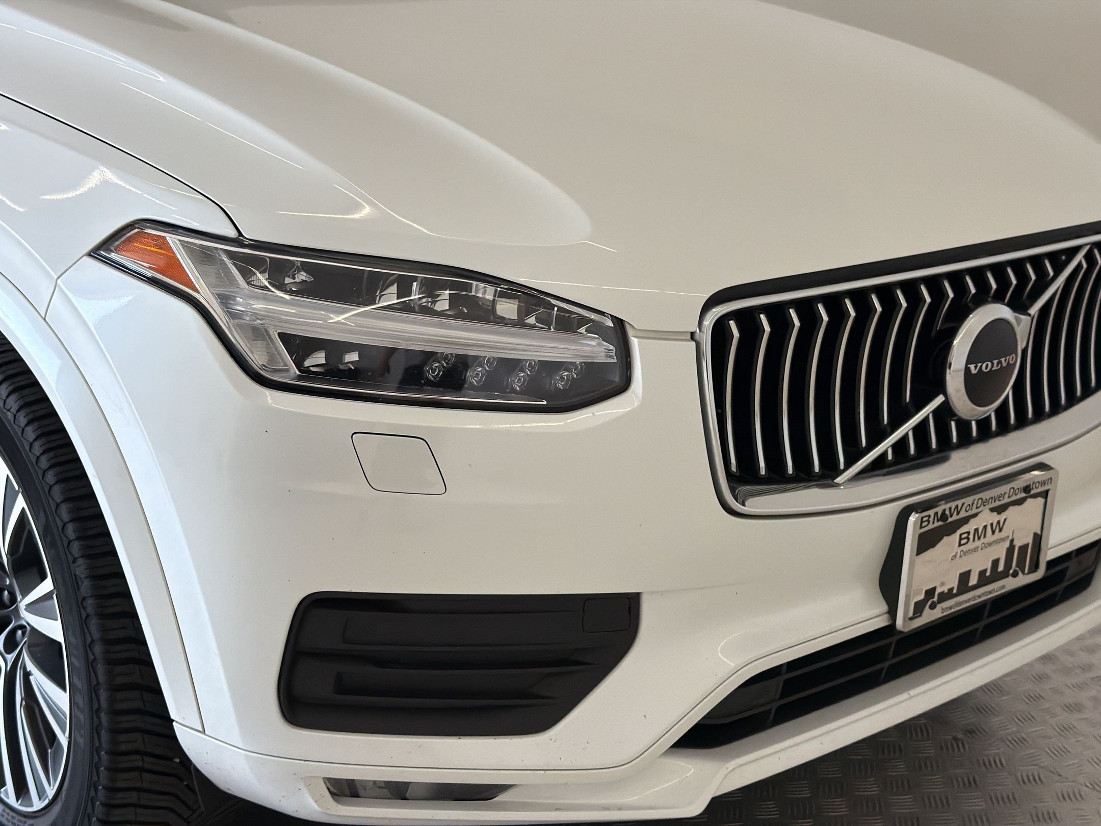 Used 2021 Volvo XC90 T6 Momentum AWD/4WD image 12