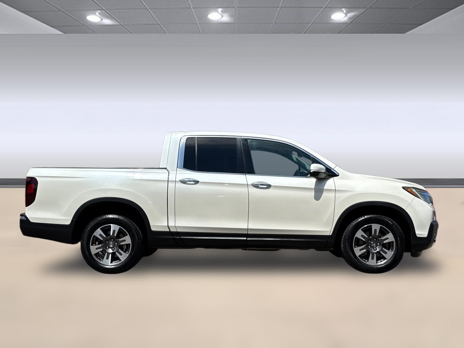 Used 2017 Honda Ridgeline RTL-E image 8