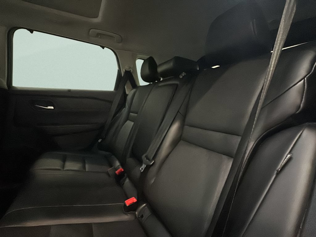 Used 2023 Nissan Rogue SV w/ SV Premium B Package AWD/4WD image 14