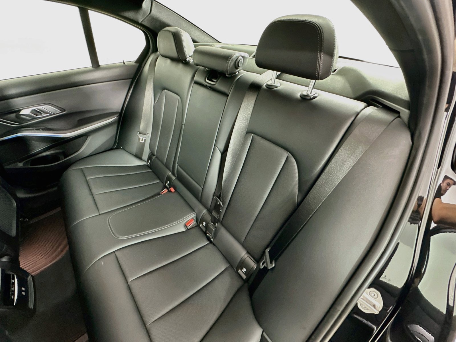 Used 2023 BMW 330e xDrive w/ Premium Package AWD/4WD image 37