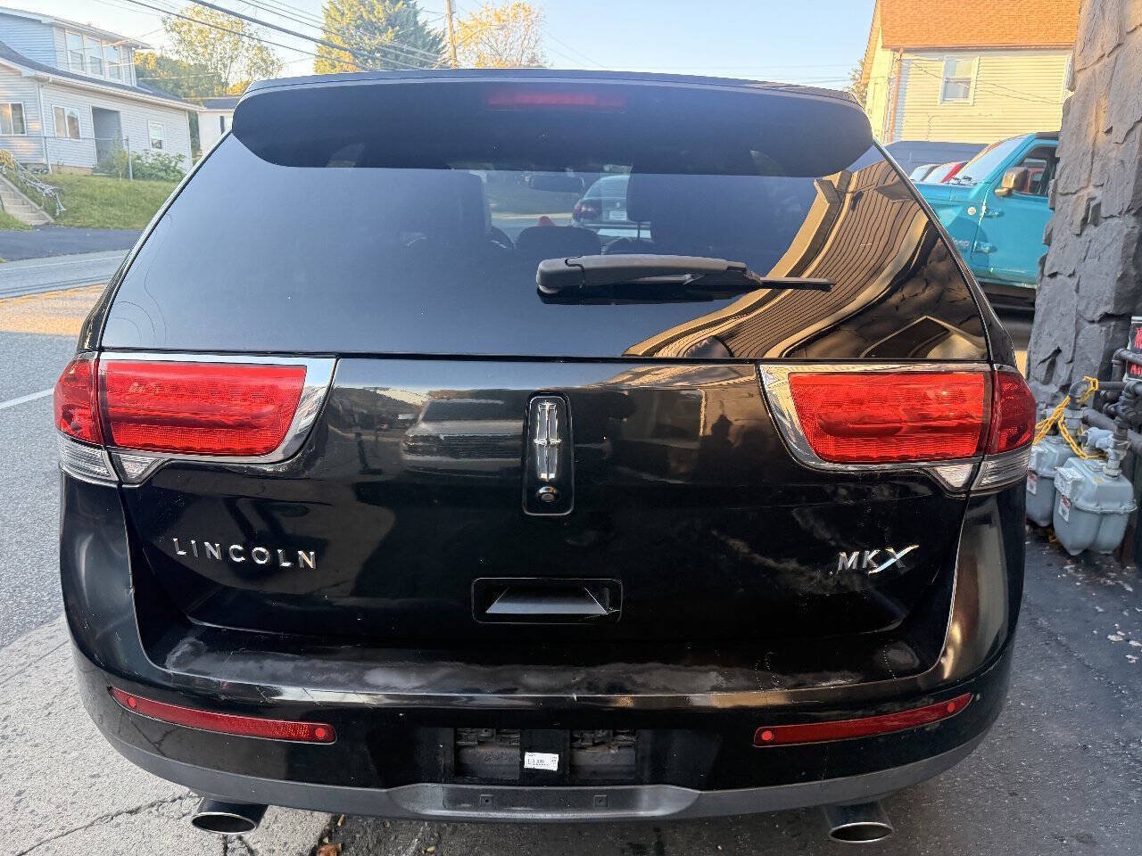 Used 2015 Lincoln MKX FWD w/ Equipment Group 102A image 6
