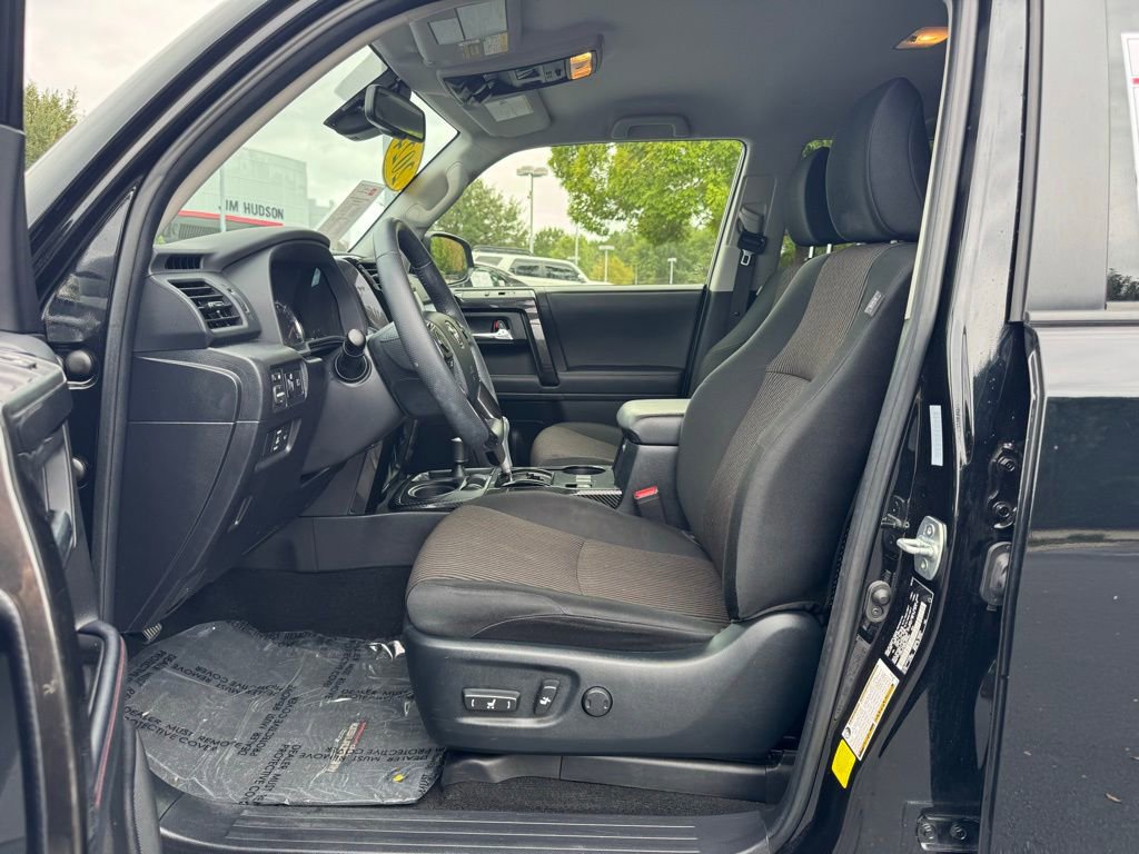 Certified 2024 Toyota 4Runner TRD Off-Road image 24
