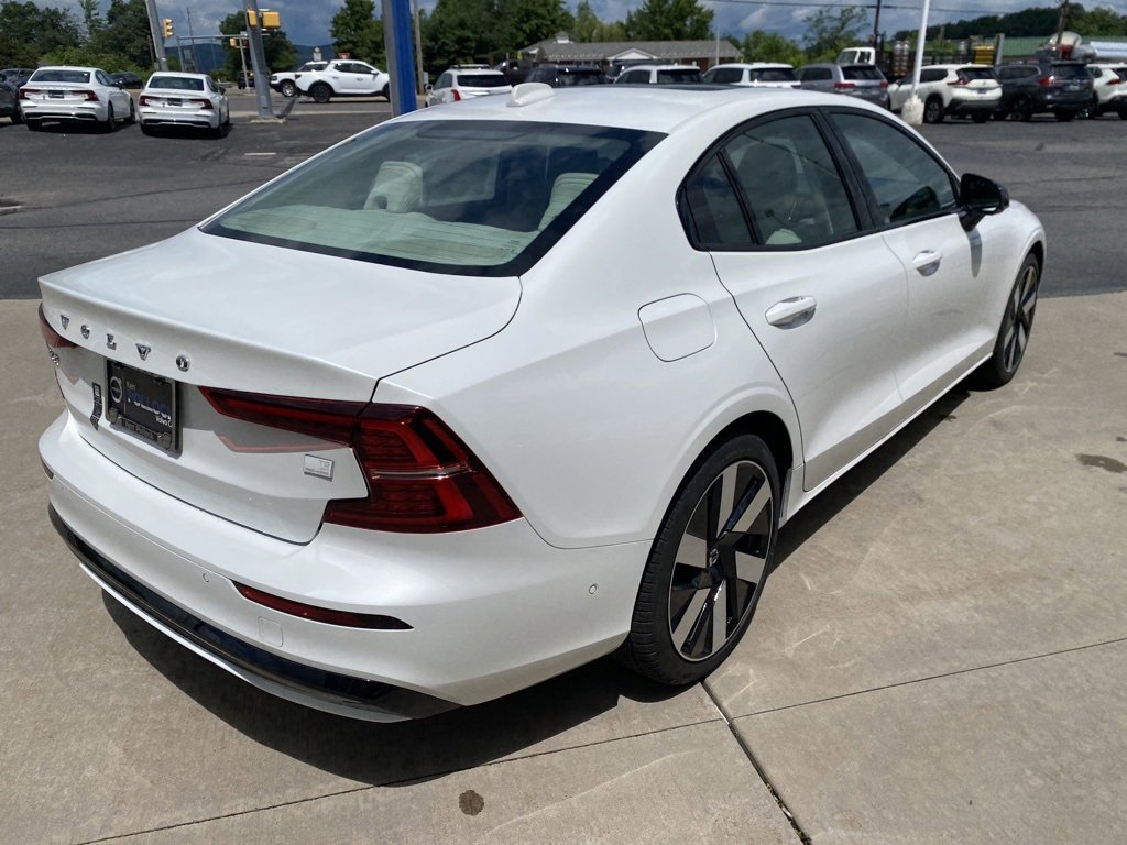 New 2024 Volvo S60 T8 Plus w/ Climate Package image 5