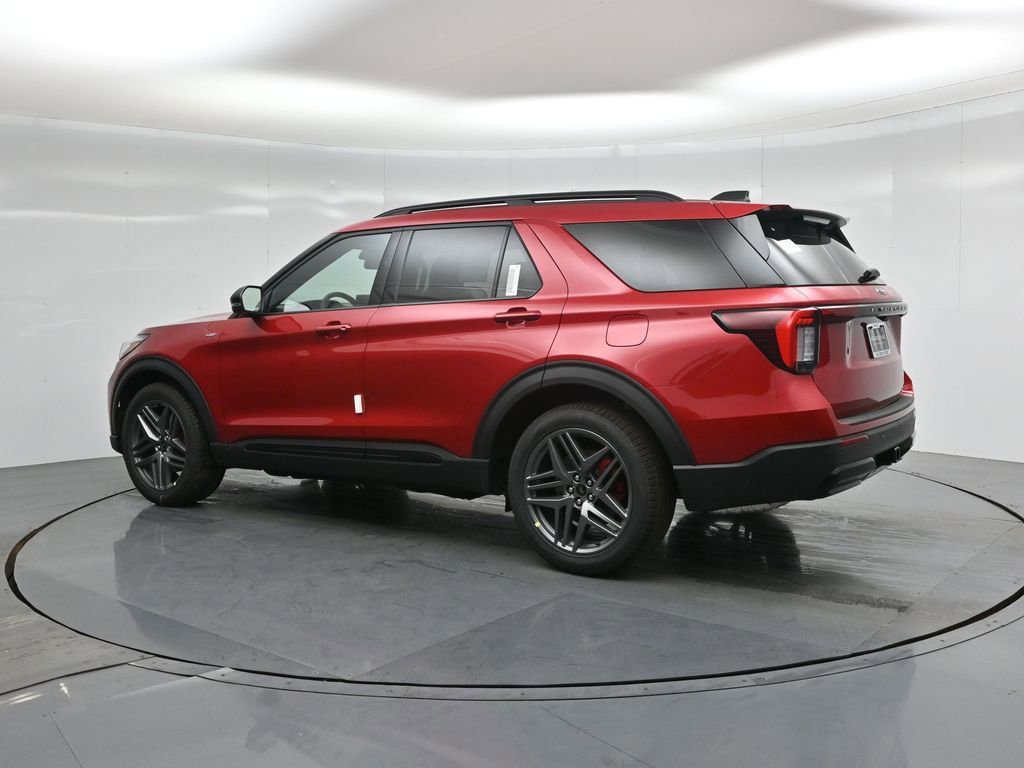 New 2026 Ford Explorer ST-Line w/ ST-Line Street Pack image 6