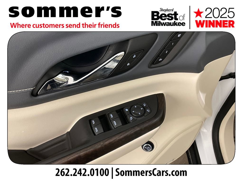 Used 2023 GMC Acadia Denali w/ Denali Ultimate Package image 11