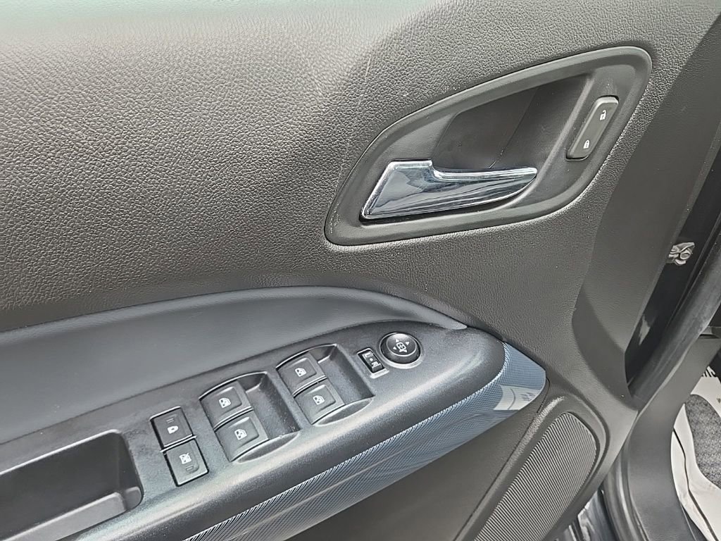 Used 2021 Chevrolet Colorado Z71 AWD/4WD image 16