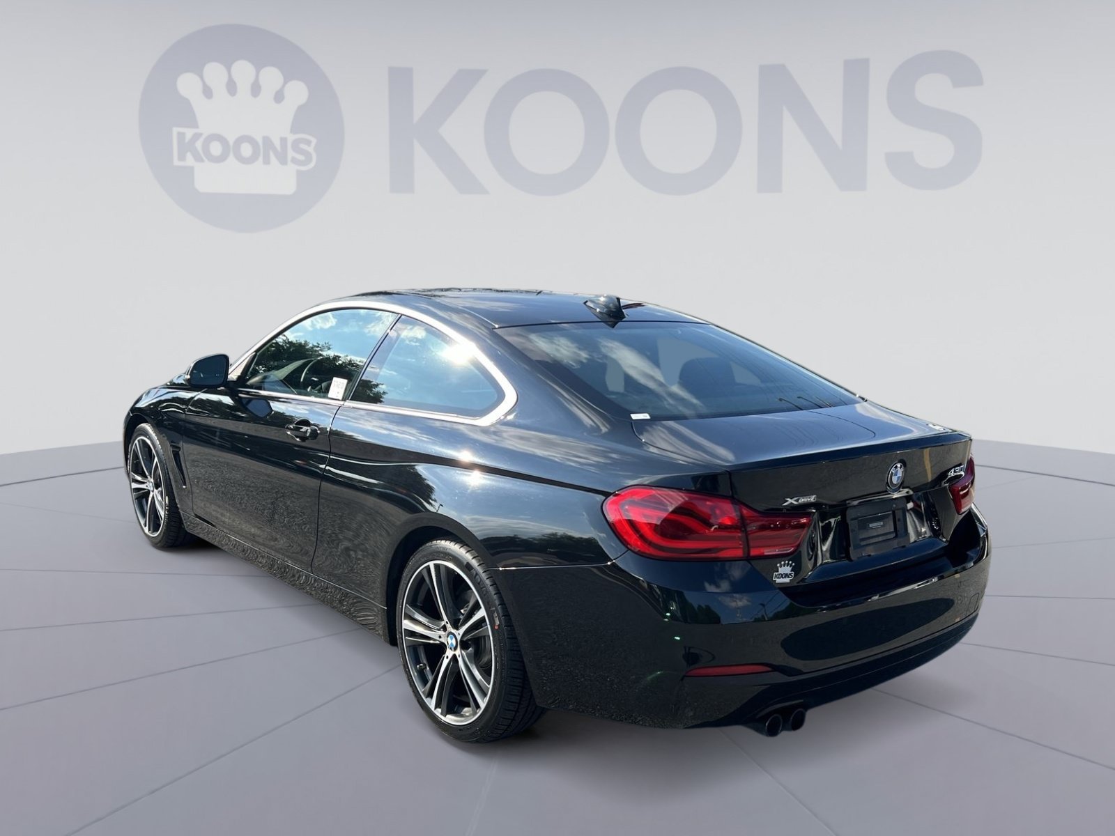 Used 2019 BMW 430i xDrive Coupe w/ Convenience Package AWD/4WD image 4