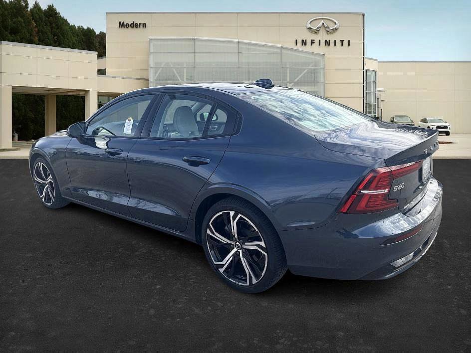 Used 2024 Volvo S60 B5 Core image 4