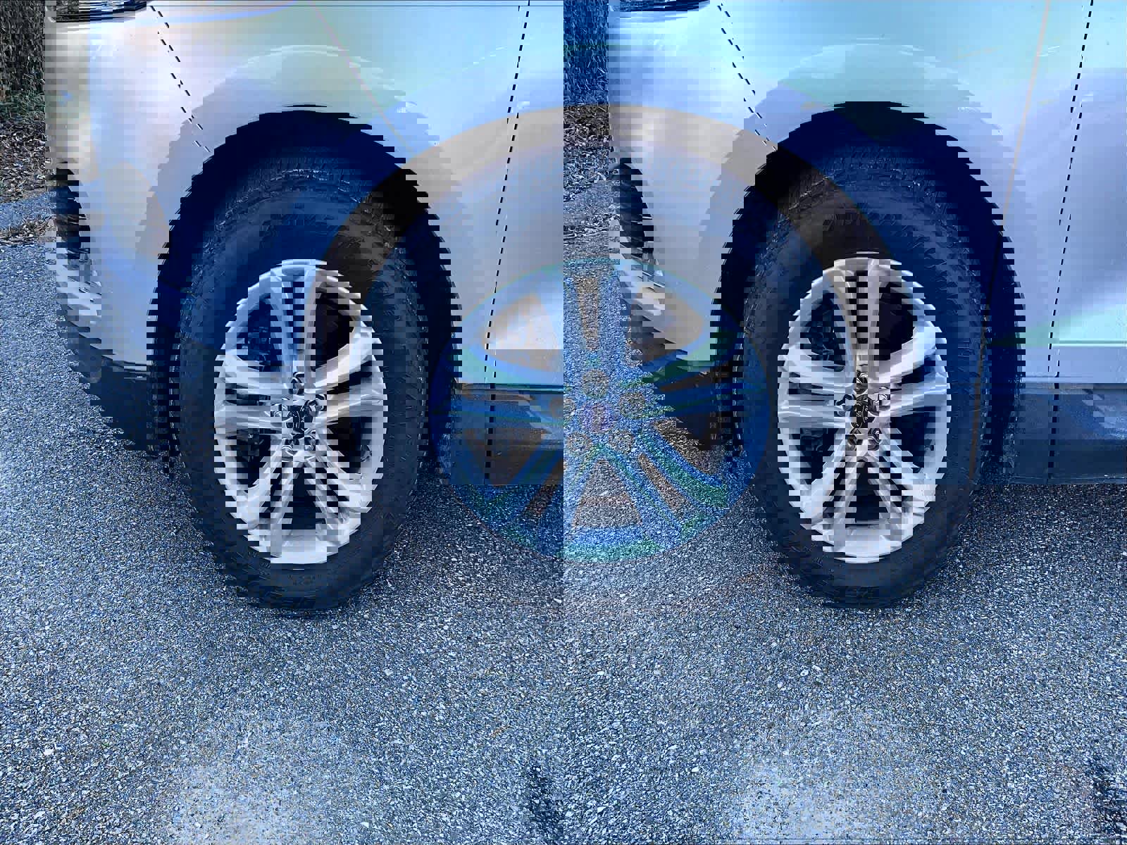 Used 2019 Ford Edge SEL w/ Equipment Group 201A image 4