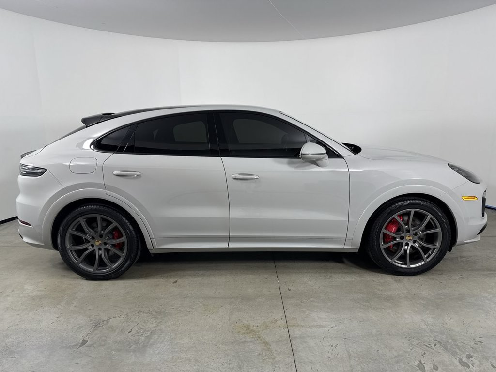 Certified 2023 Porsche Cayenne GTS w/ Premium Package Plus AWD/4WD image 8