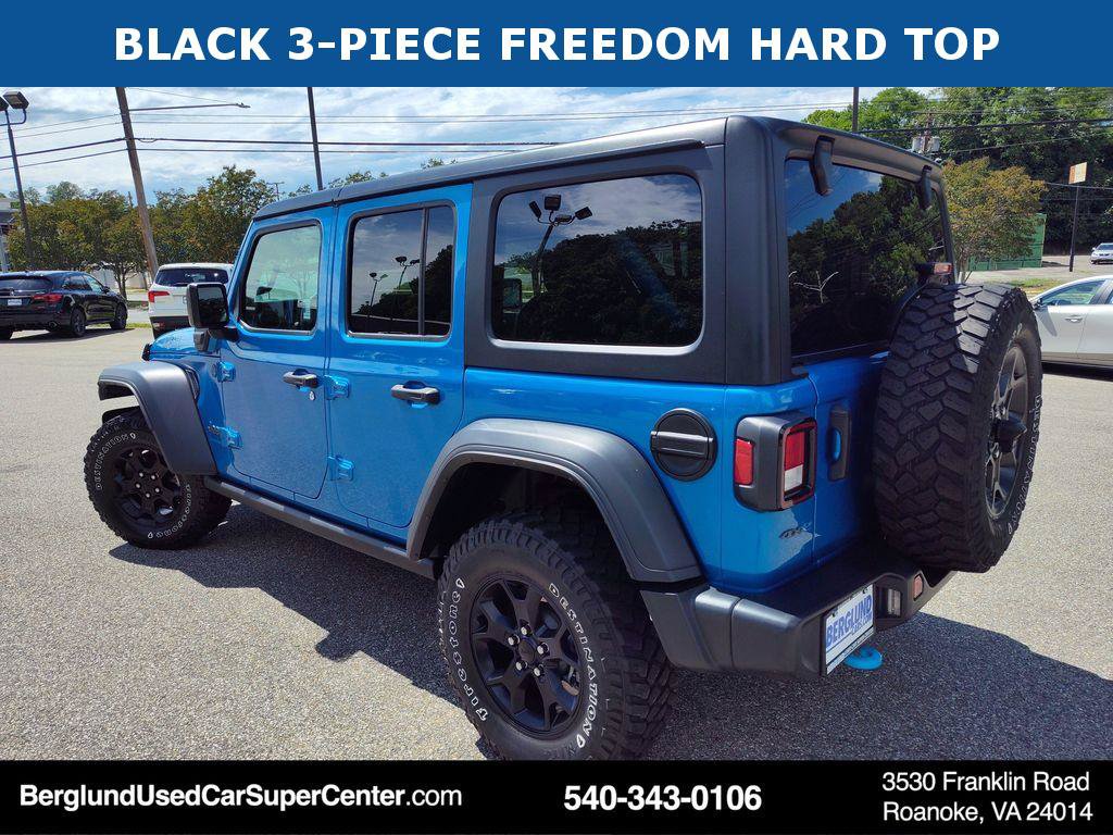 Used 2023 Jeep Wrangler Unlimited w/ Cold Weather Group AWD/4WD image 6