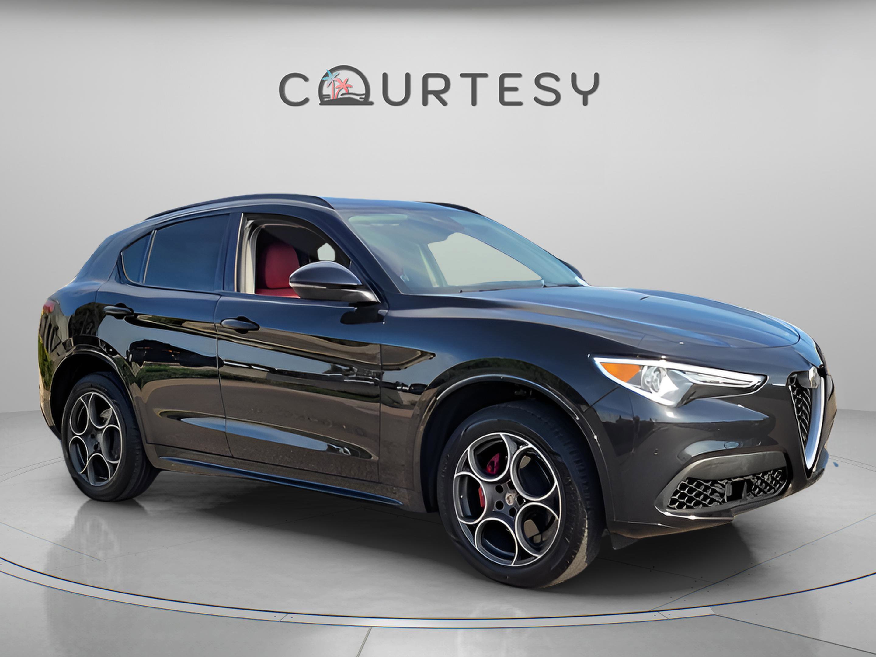 Used 2020 Alfa Romeo Stelvio Sport w/ Quick Order Package 22K Sport image 8