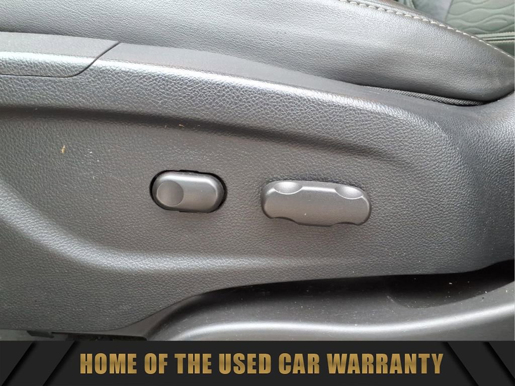 Used 2016 Buick Encore FWD image 17