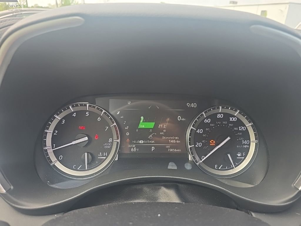 Used 2022 Toyota Highlander Limited image 16