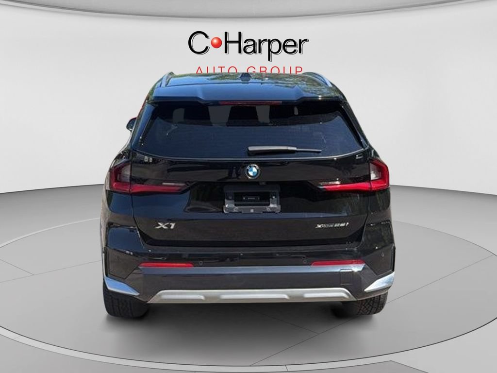 Used 2024 BMW X1 xDrive28i w/ Convenience Package AWD/4WD image 3