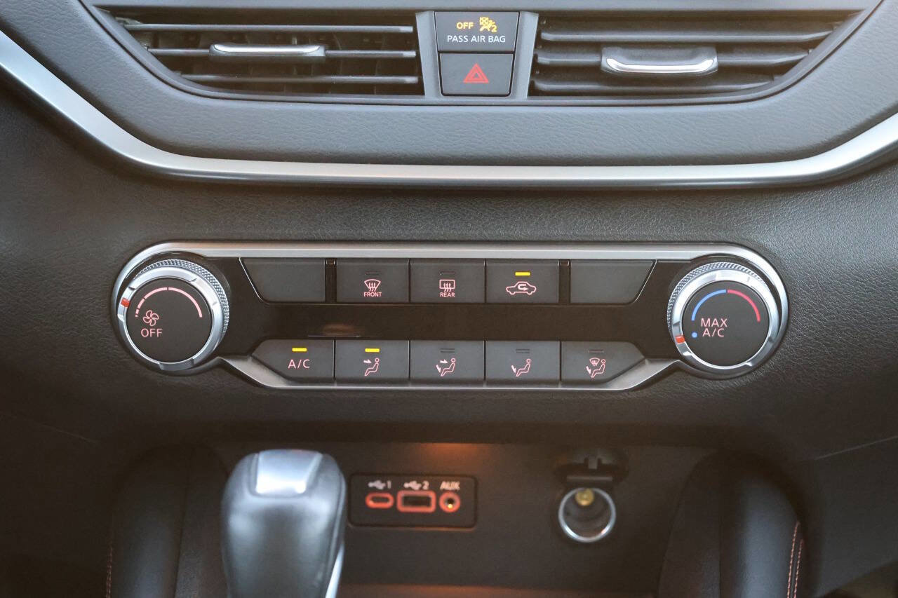 Used 2022 Nissan Altima 2.5 SR FWD image 21