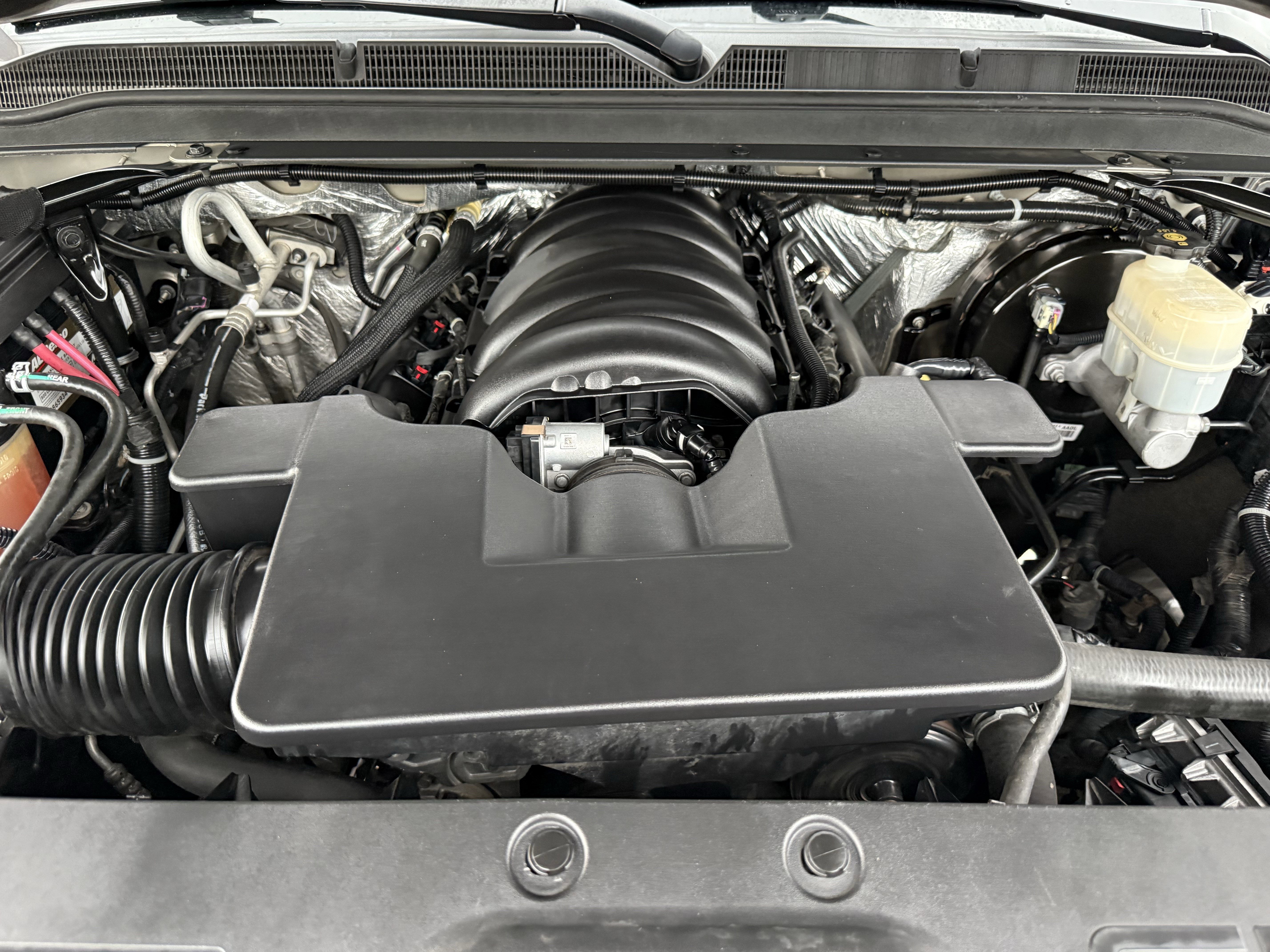 Used 2016 GMC Yukon XL Denali w/ Open Road Package image 35