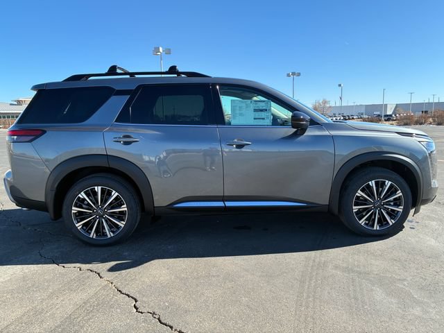 New 2026 Nissan Pathfinder Platinum FWD image 7