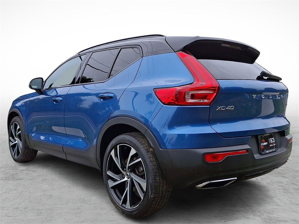 Used 2020 Volvo XC40 T5 R-Design w/ Protection Package Premier image 6