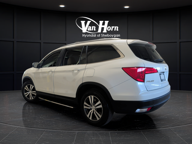 Used 2017 Honda Pilot EX-L image 4