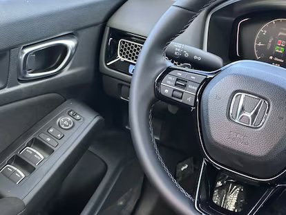 New 2025 Honda Civic Sport image 17